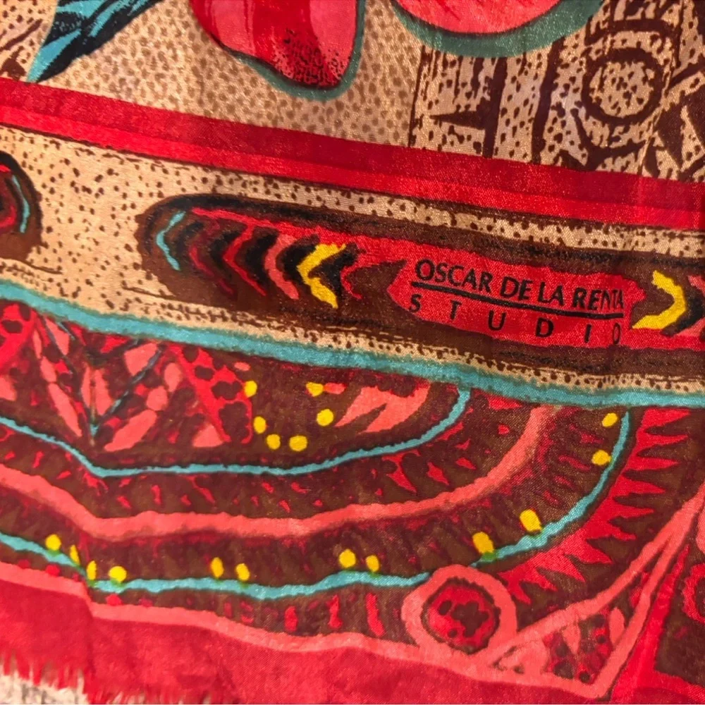 Oscar de la Renta Silk Scarf Vintage Red Gold Floral Paisley Oblong 53” Luxury - Picture 2 of 10